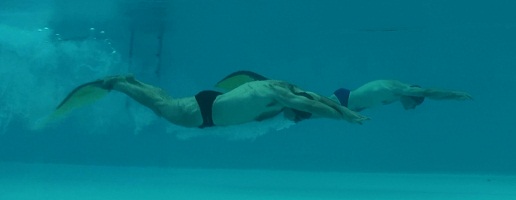 Natación con aletas